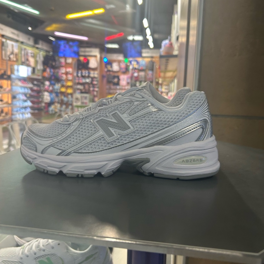 New Balance Women's Athletic Shoes - White and Silver
